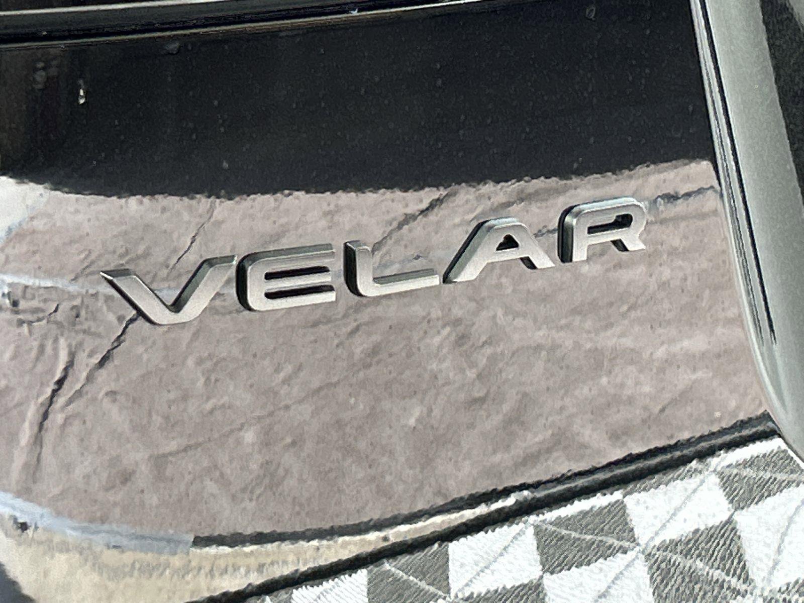 Certified 2026 Land Rover Range Rover Velar Dynamic SE image 29