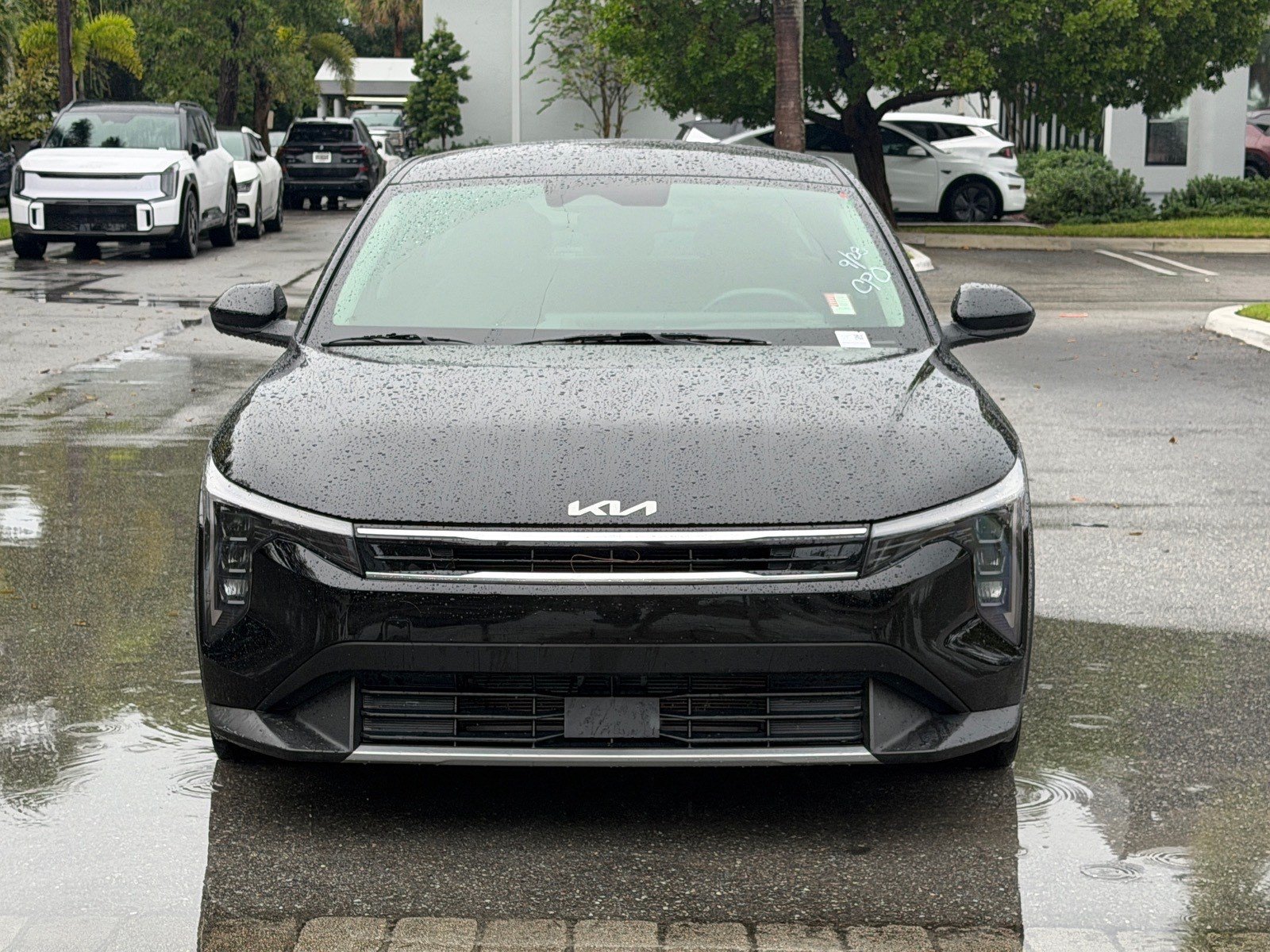 Used 2025 Kia K4 EX FWD image 2