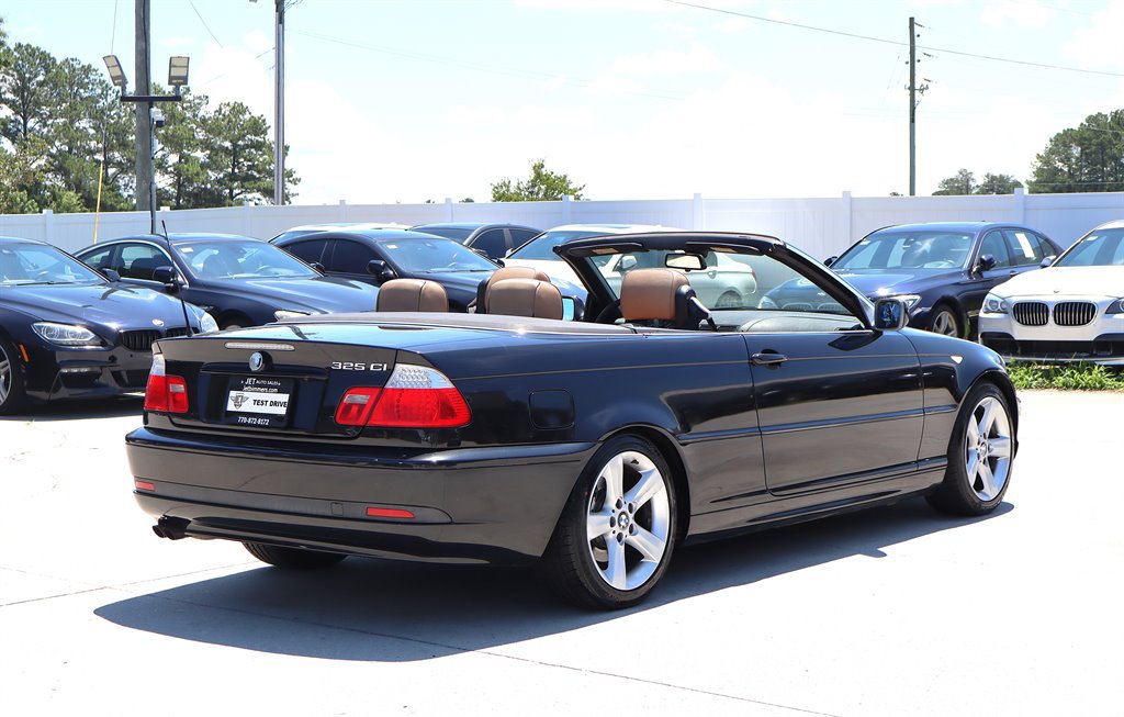 Used 2004 BMW 325Ci Convertible RWD image 12