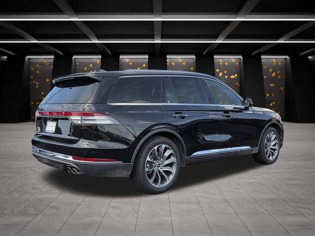 New 2026 Lincoln Aviator Reserve w/ Luxury Package RWD image 2