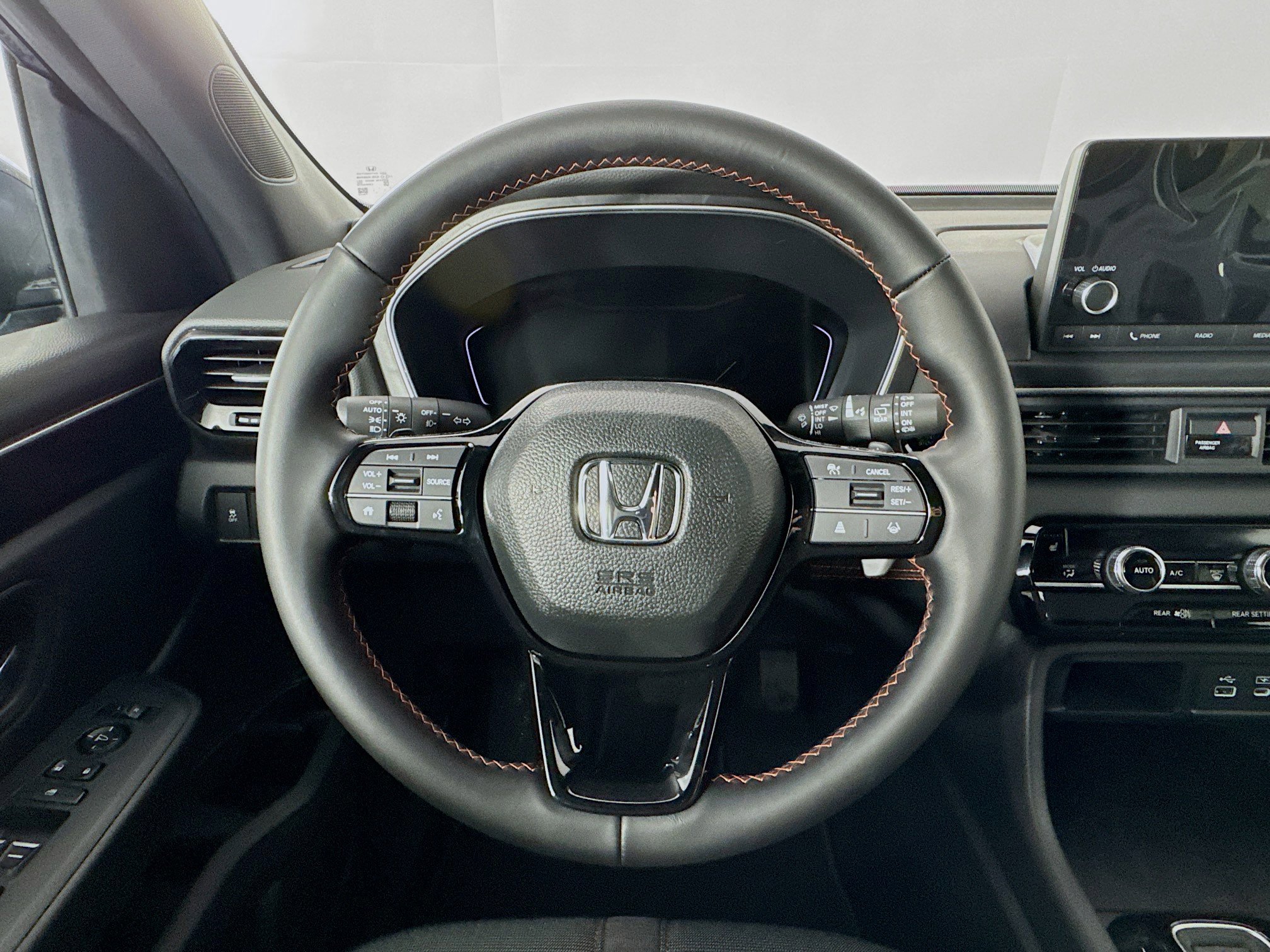 New 2025 Honda Pilot Sport image 11