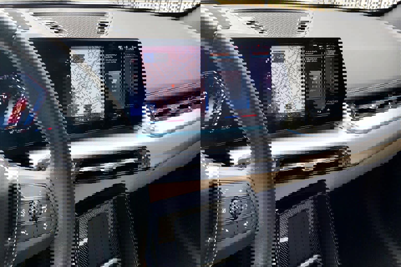 Certified 2023 BMW X1 xDrive28i image 6