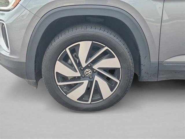 Used 2024 Volkswagen Atlas SE AWD/4WD image 24