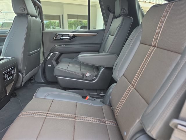 New 2026 Chevrolet Tahoe High Country RWD image 11