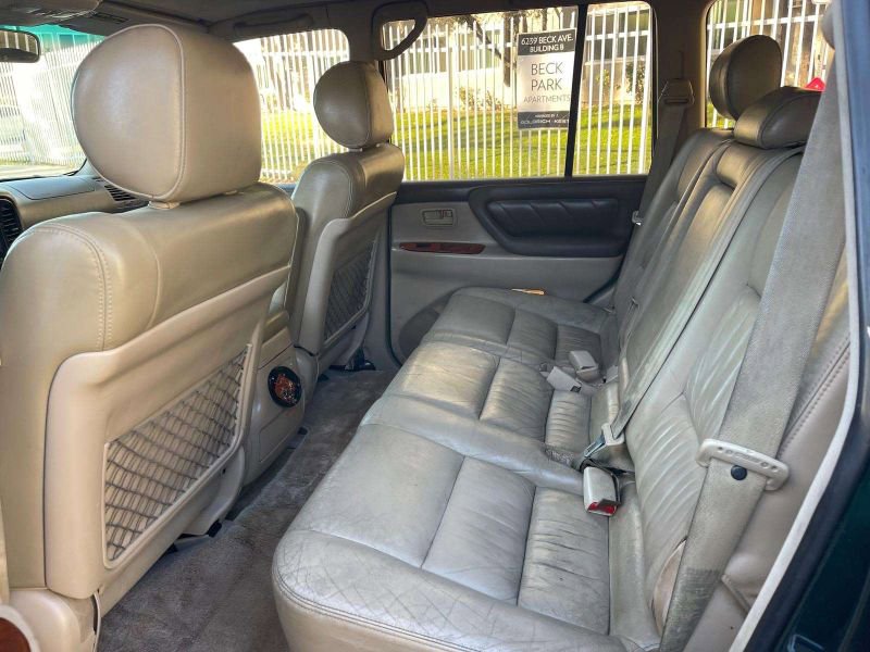 Used 2000 Toyota Land Cruiser image 5