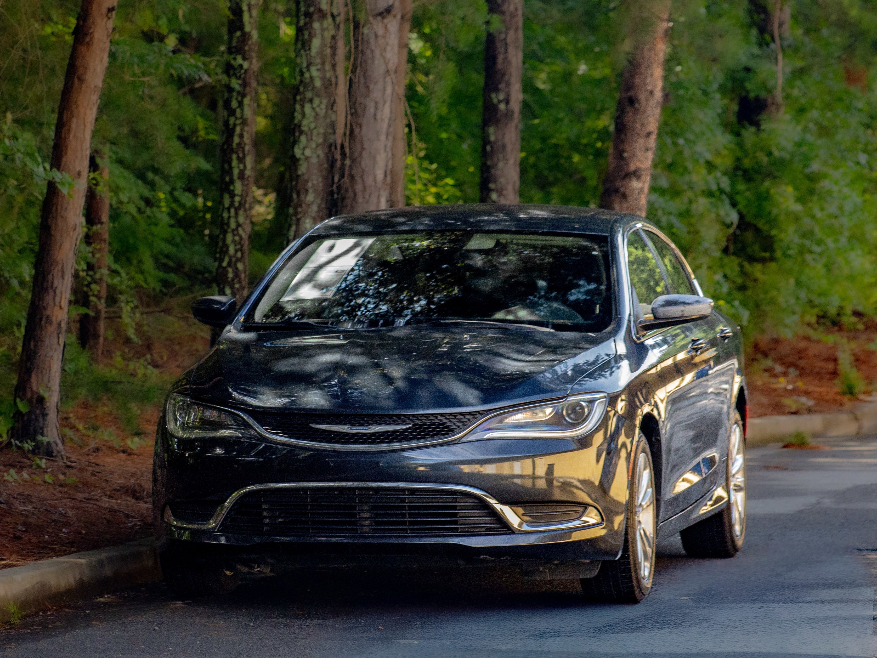 Used 2017 Chrysler 200 Limited Platinum image 44
