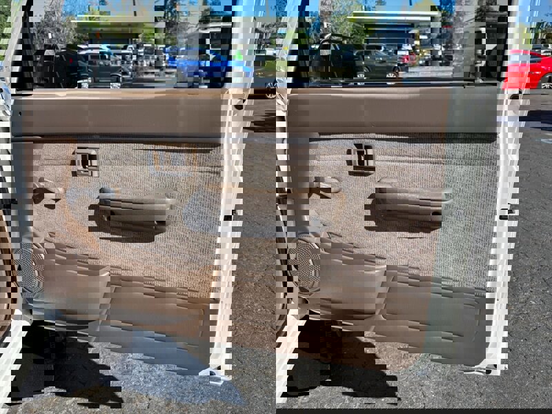 Used 1999 Toyota Tacoma 4x4 Xtracab V6 image 11