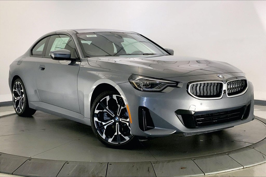 New 2026 BMW 230i xDrive Coupe w/ Premium Package AWD/4WD image 11