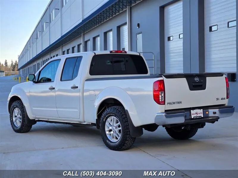 Used 2020 Nissan Frontier SV image 6