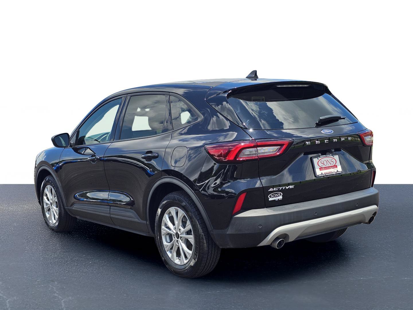 Used 2025 Ford Escape Active w/ Tech Pack #1 FWD image 13