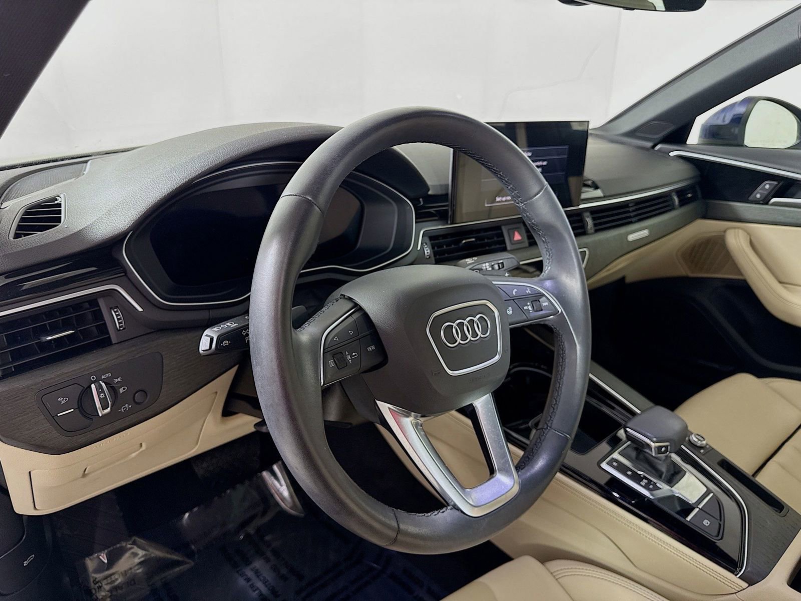 Certified 2023 Audi A4 2.0T Premium Plus w/ Premium Plus Package image 4
