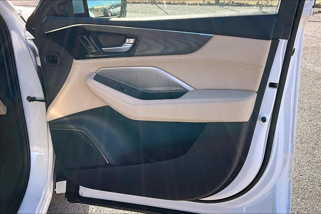 New 2026 Acura MDX w/ Advance Package AWD/4WD image 8