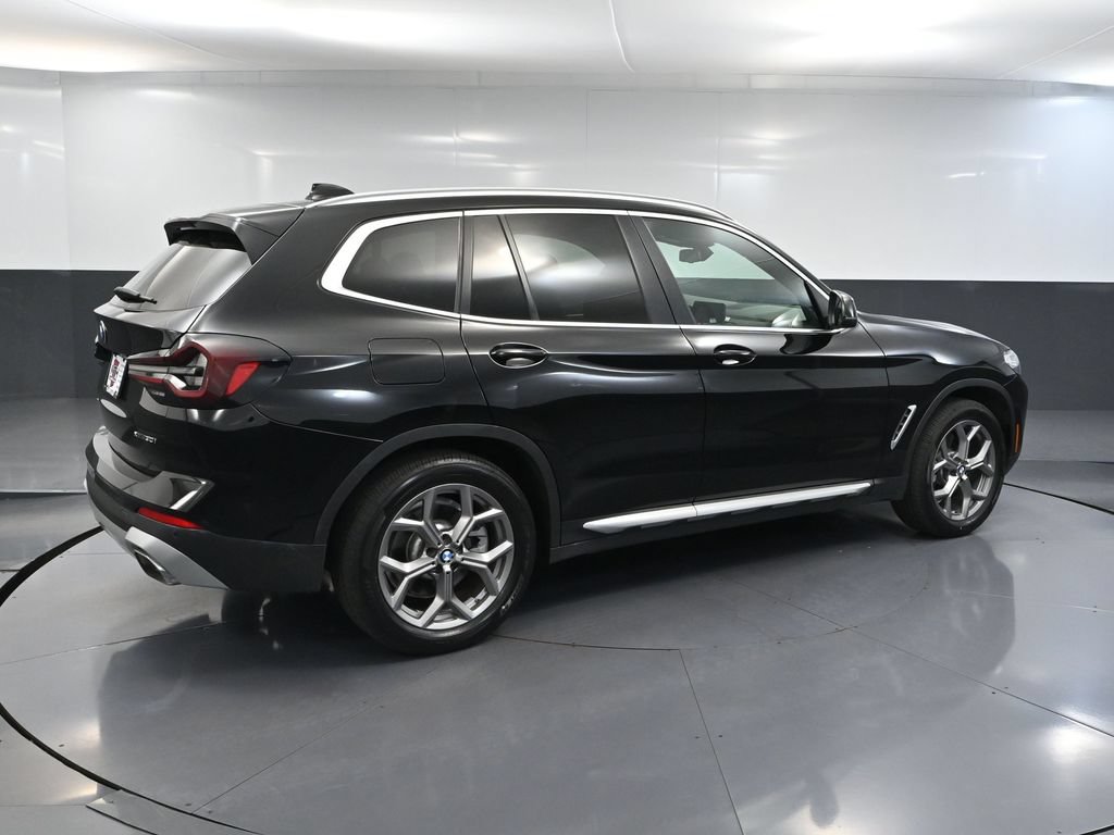 Used 2023 BMW X3 xDrive30i AWD/4WD image 6