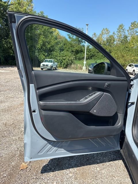 New 2025 Ford Mustang Mach-E Premium image 18