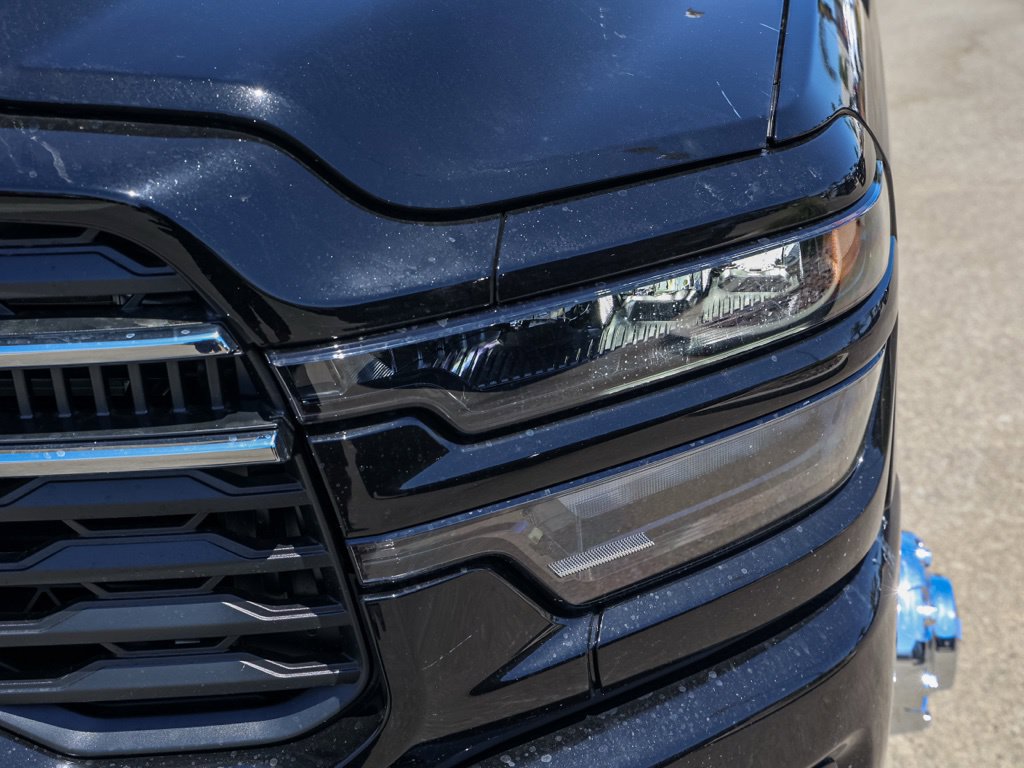 New 2026 RAM 3500 Big Horn AWD/4WD image 11
