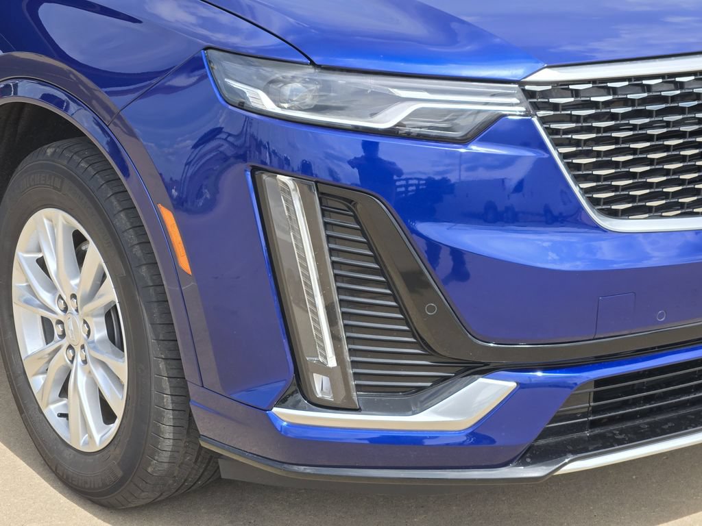 Used 2024 Cadillac XT6 Luxury w/ LPO, Floor Liner Package AWD/4WD image 31