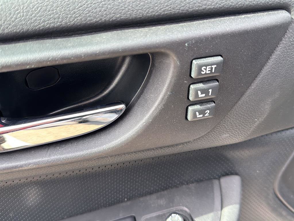 Used 2017 Subaru Outback 3.6R Limited w/ Popular Package #5 image 17