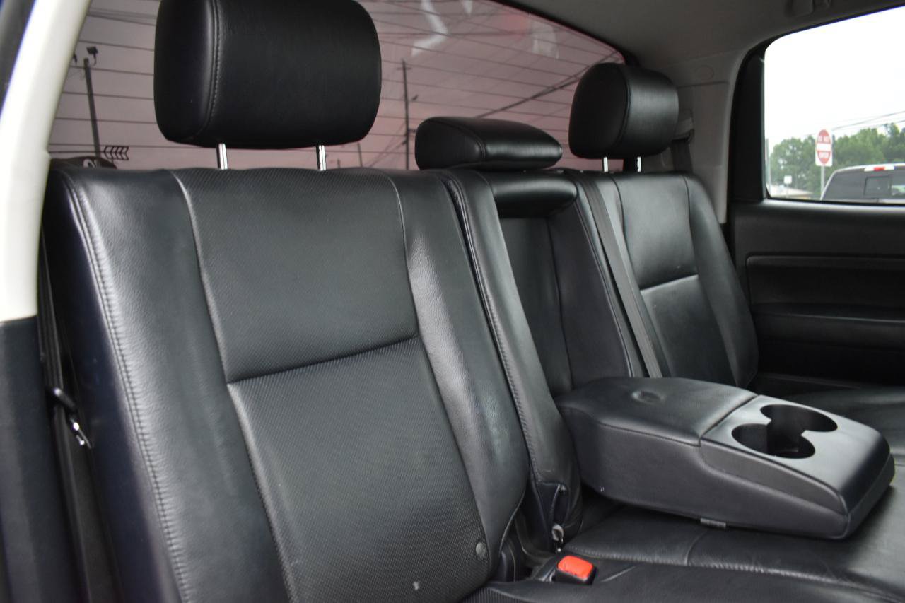 Used 2012 Toyota Tundra Limited w/ Platinum Pkg AWD/4WD image 30