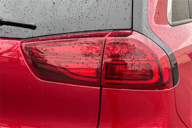 Used 2022 Kia Niro EX Premium image 48