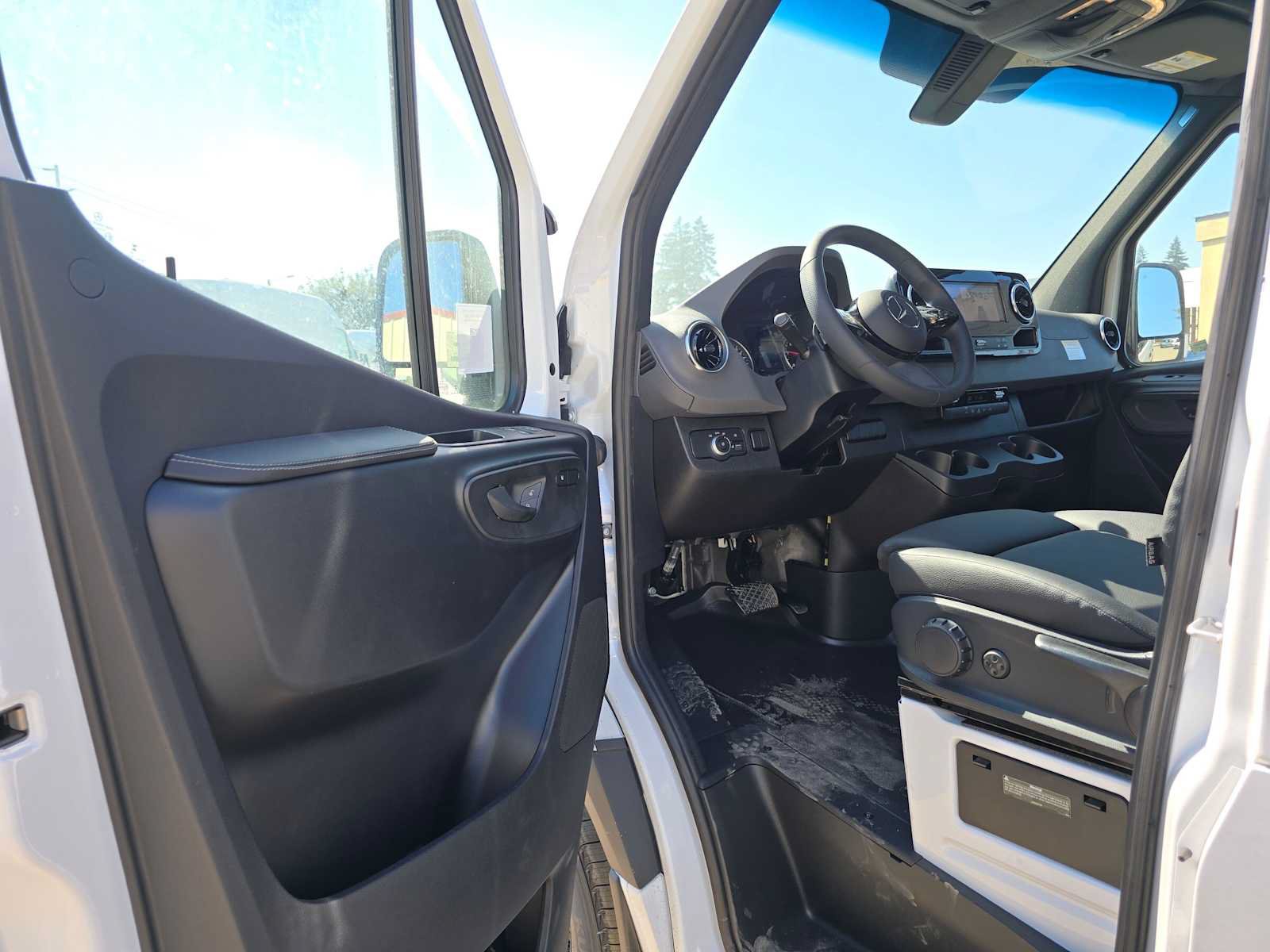 New 2026 Mercedes-Benz Sprinter 2500 image 20