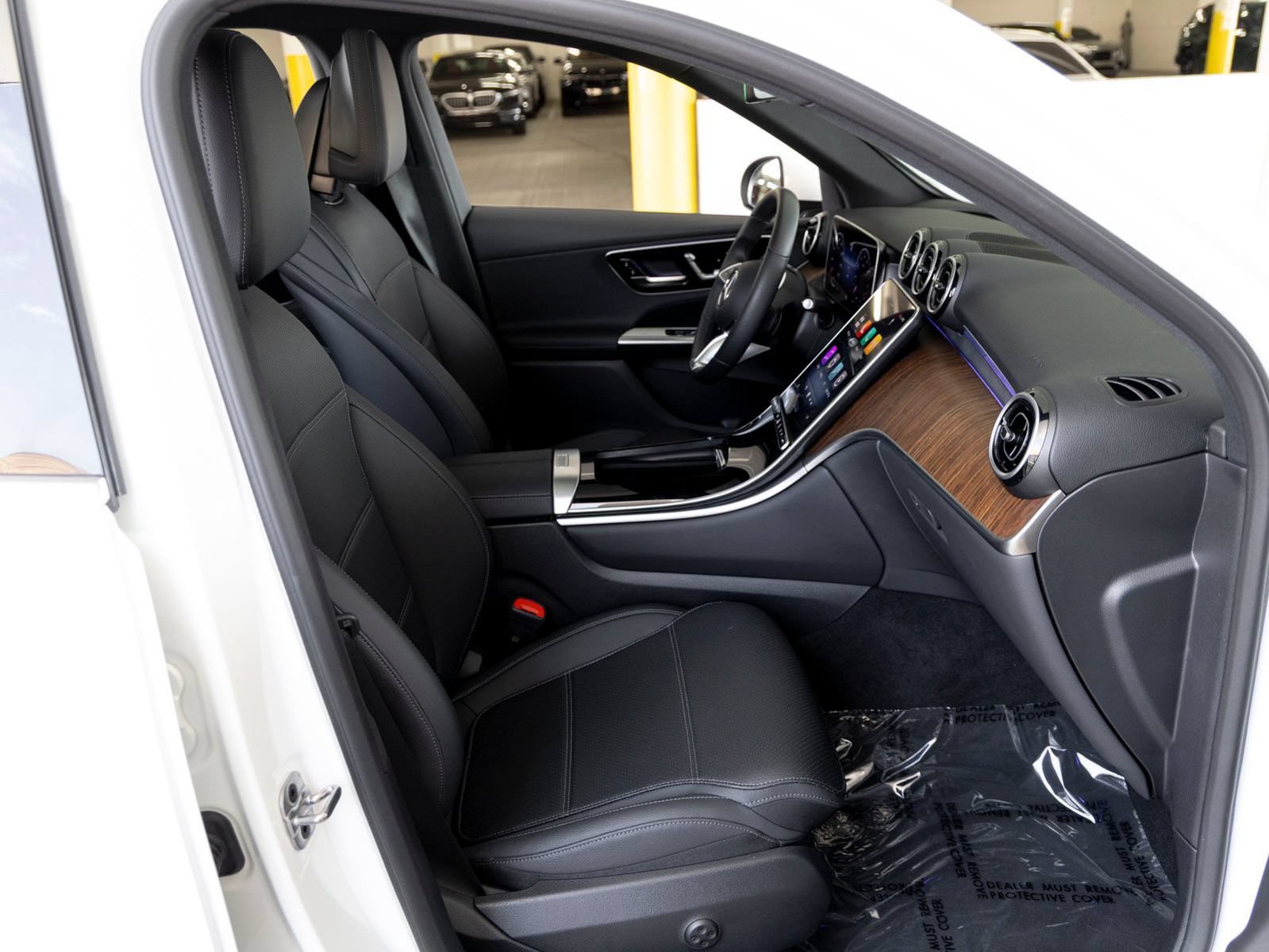 Certified 2026 Mercedes-Benz GLC 300 image 27