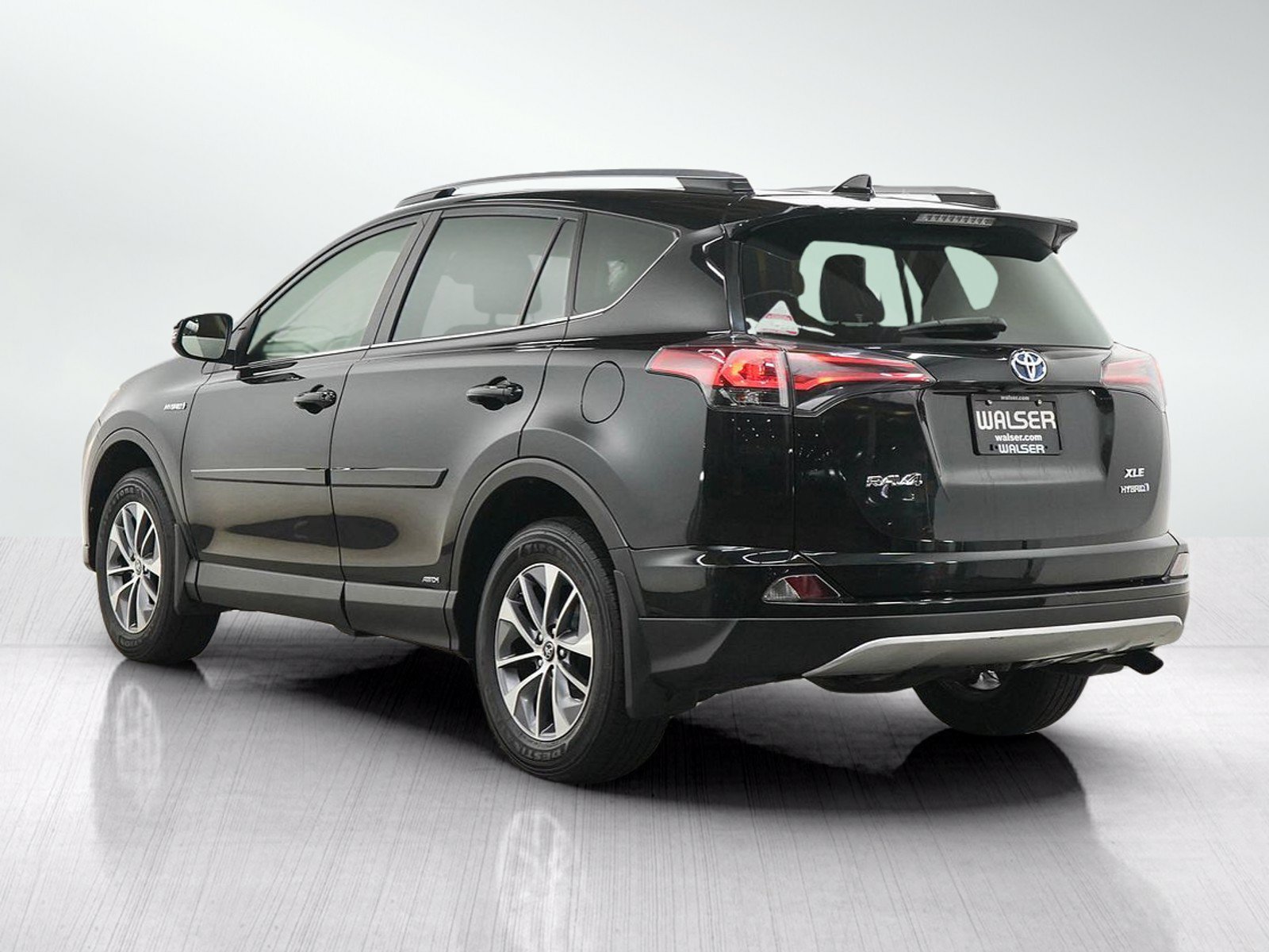 Used 2017 Toyota RAV4 XLE w/ Protection Package AWD/4WD image 3