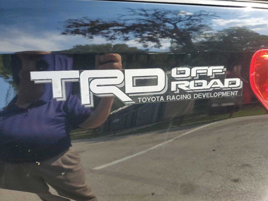 Used 2011 Toyota Tundra Limited image 16