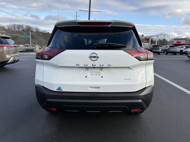 Certified 2021 Nissan Rogue S image 6