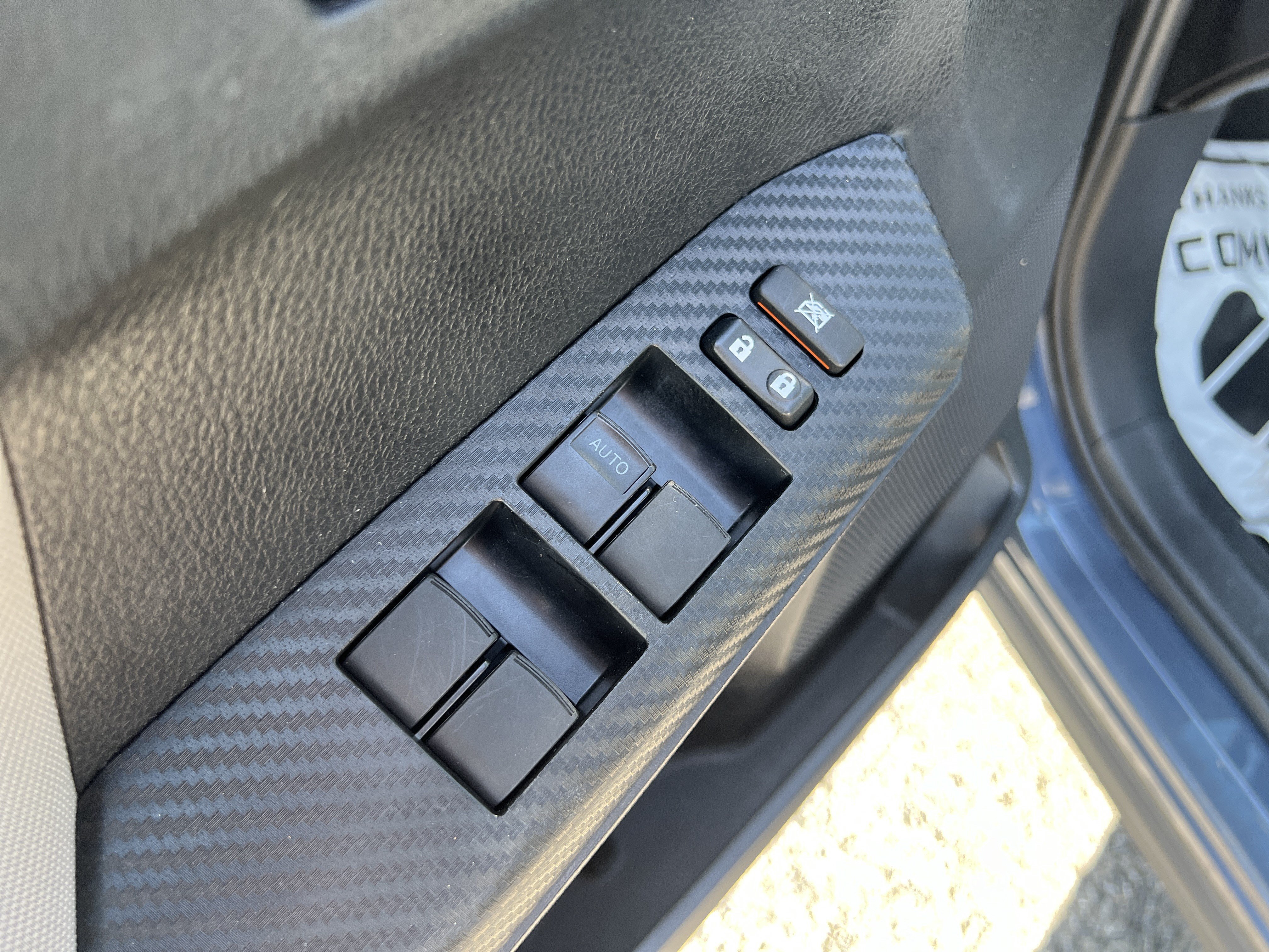 Used 2014 Toyota RAV4 LE AWD/4WD image 16