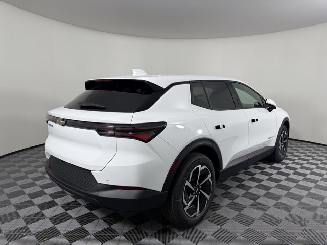 New 2026 Chevrolet Equinox EV LT image 3