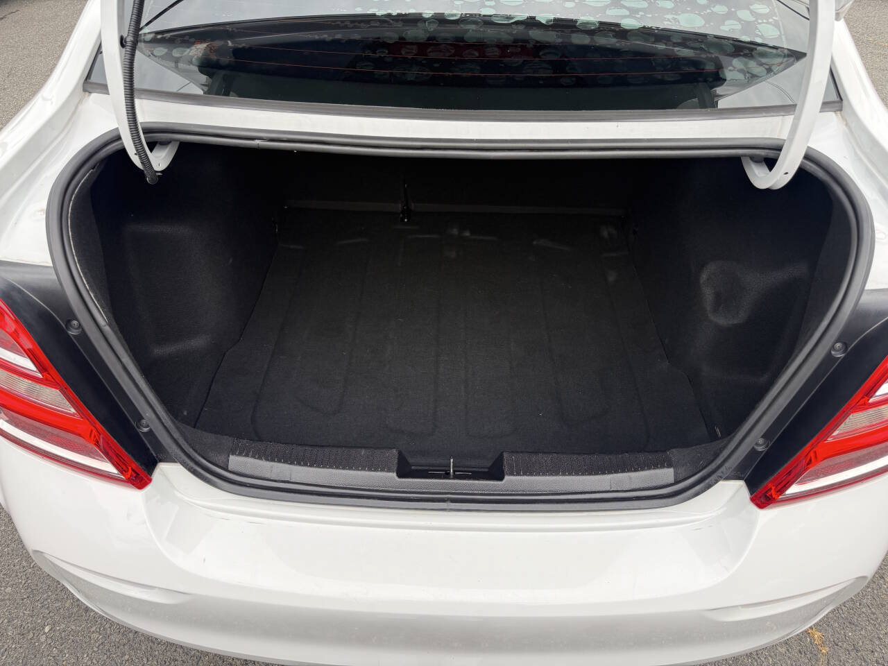 Used 2017 Chevrolet Sonic Premier FWD image 12