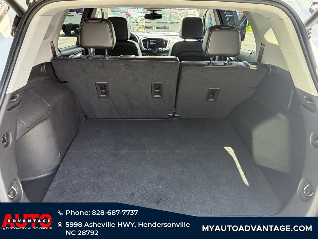 Used 2024 GMC Terrain SLT AWD/4WD image 28