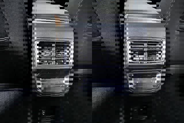 New 2026 Volkswagen Atlas Cross Sport SEL image 21