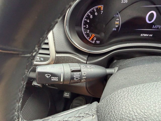 Used 2018 Jeep Grand Cherokee Altitude AWD/4WD image 40