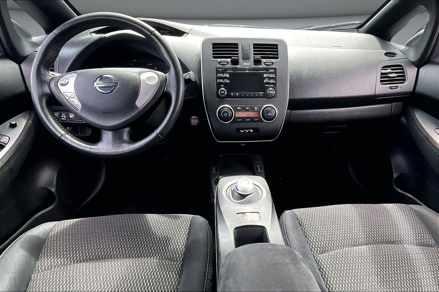 Used 2013 Nissan Leaf S w/ Charger Pkg FWD image 8
