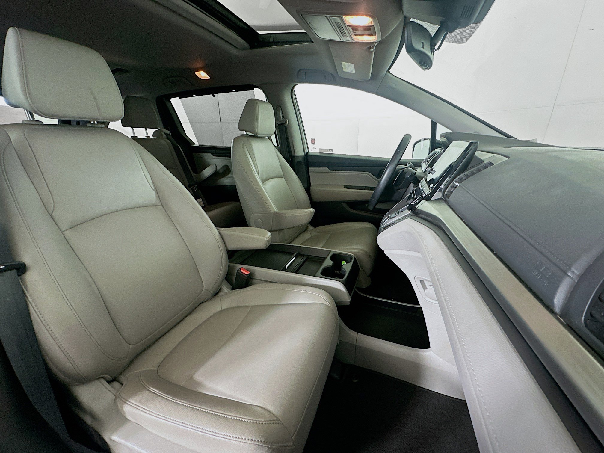 Used 2019 Honda Odyssey EX-L image 29