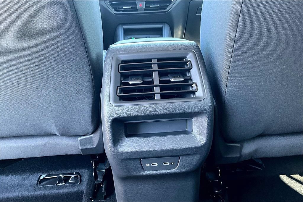 Used 2025 Volkswagen Tiguan S FWD image 9