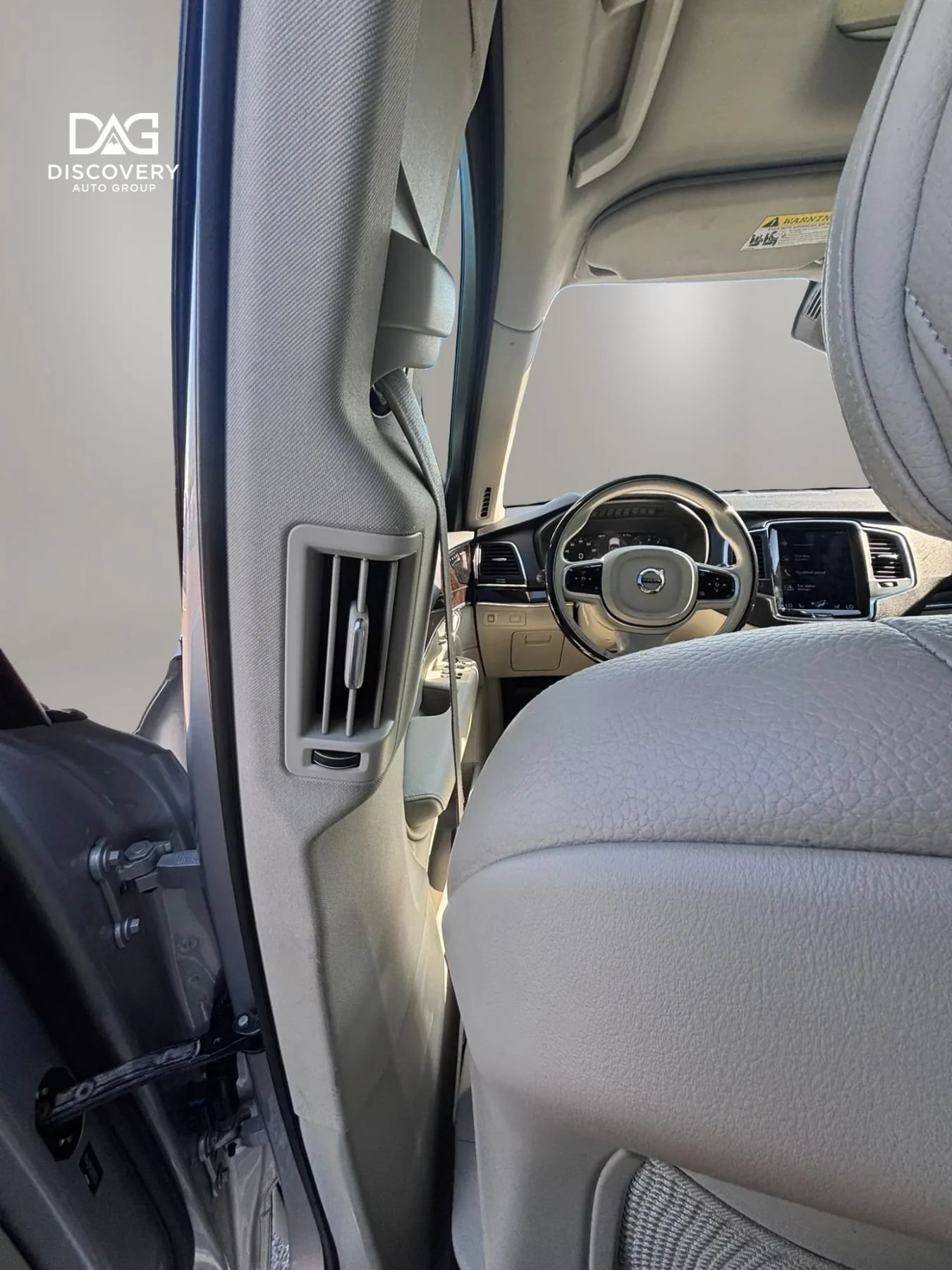 Used 2019 Volvo XC90 T6 Momentum w/ Advanced Package AWD/4WD image 23