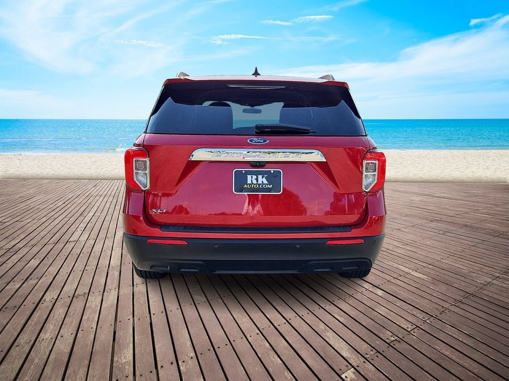 Used 2022 Ford Explorer XLT RWD image 5