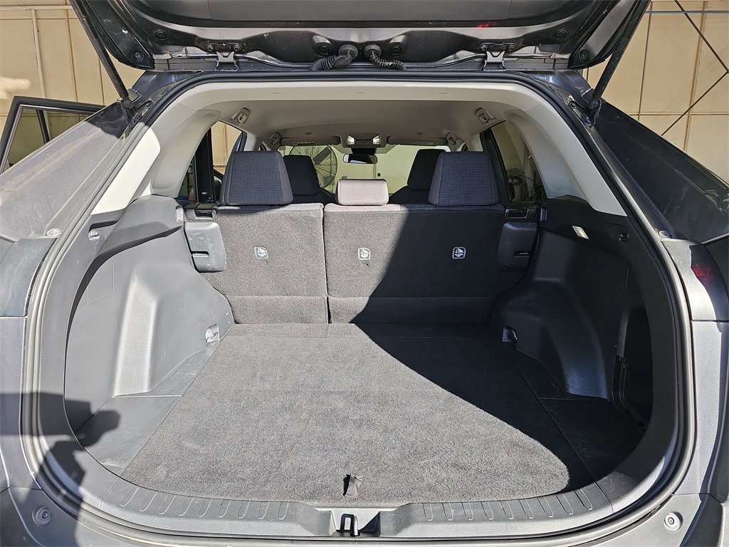 Used 2024 Toyota RAV4 LE image 12