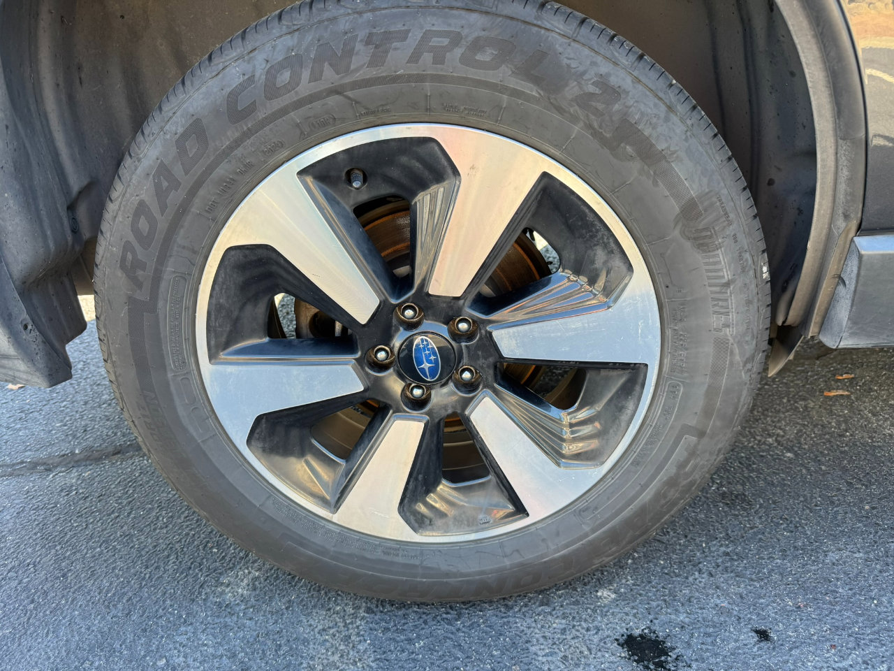 Used 2017 Subaru Forester 2.5i Premium image 11