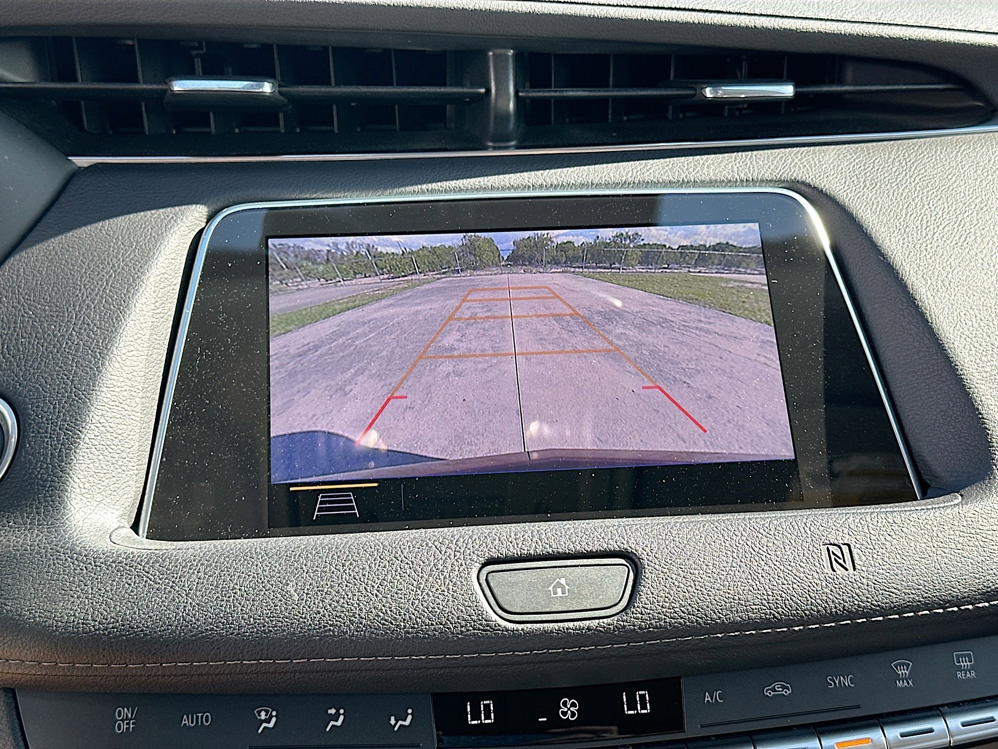 Used 2019 Cadillac XT4 Premium Luxury image 14