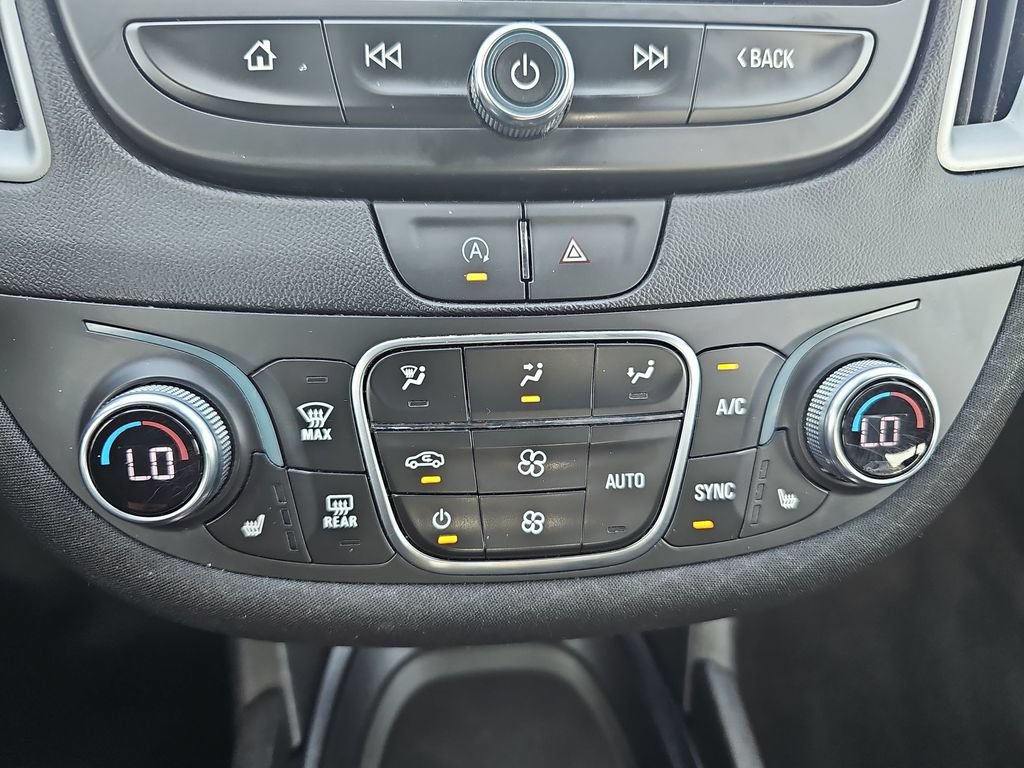 Used 2024 Chevrolet Malibu LT FWD image 22