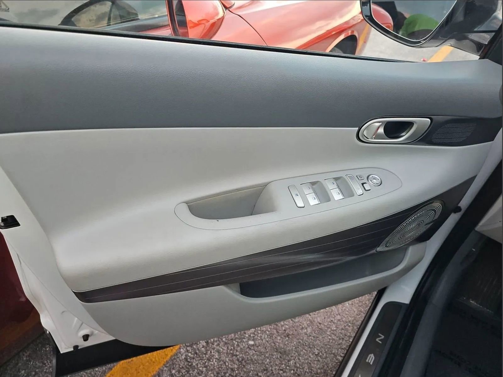 Used 2019 Hyundai Nexo Limited image 12