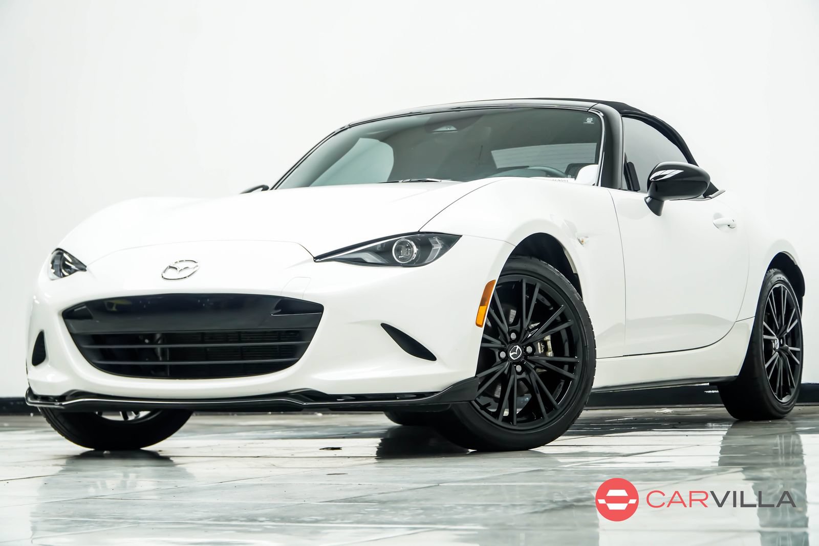 Used 2025 MAZDA MX-5 Miata Club RWD image 2