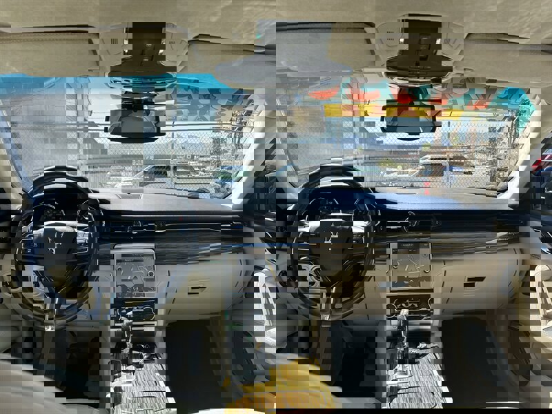 Used 2014 Maserati Quattroporte GTS RWD image 15