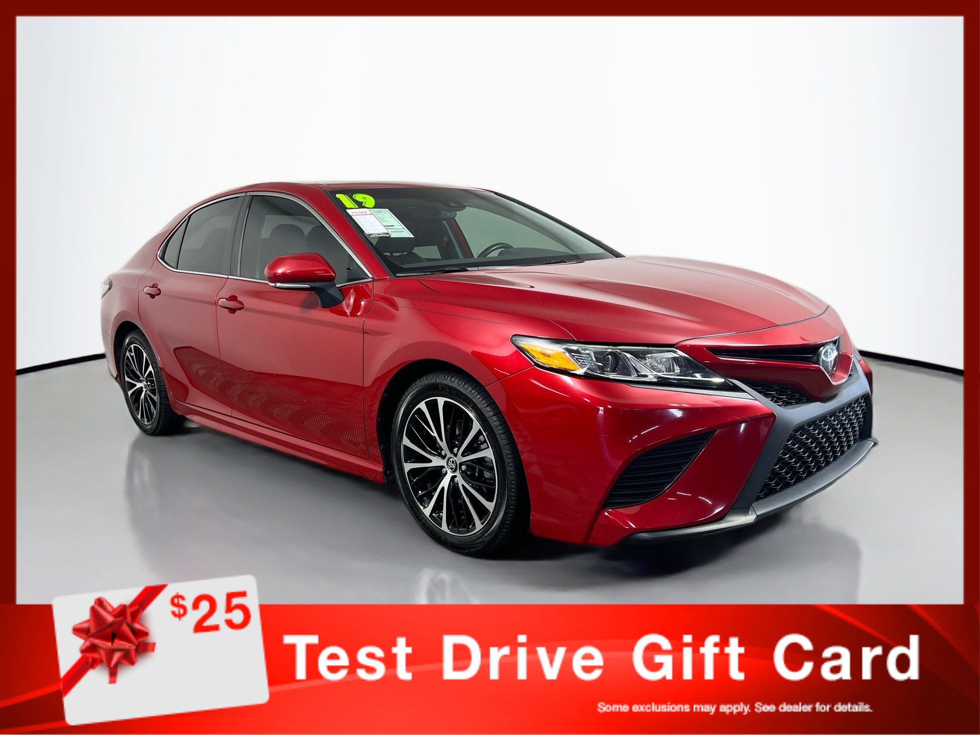 Used 2019 Toyota Camry SE w/ Convenience Package