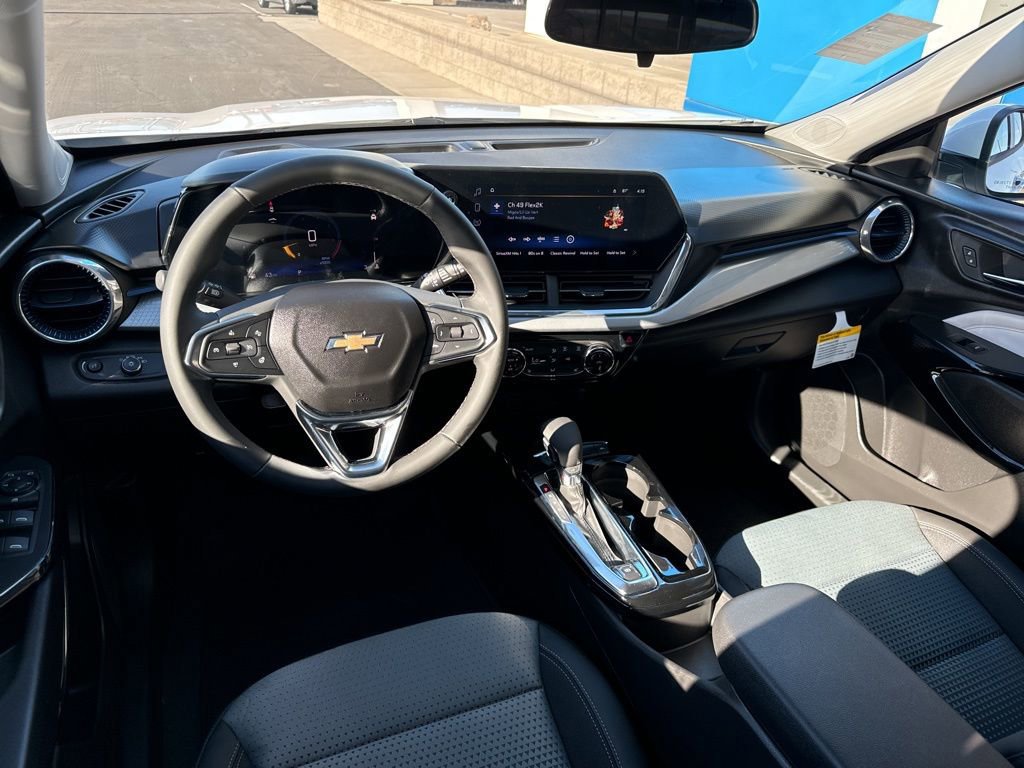 New 2026 Chevrolet Trax LT w/ Driver Confidence Package image 20