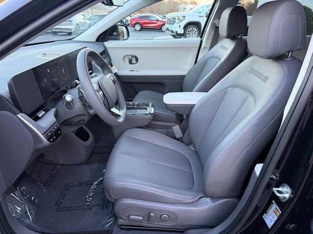 Used 2025 Hyundai Ioniq 5 SEL image 17