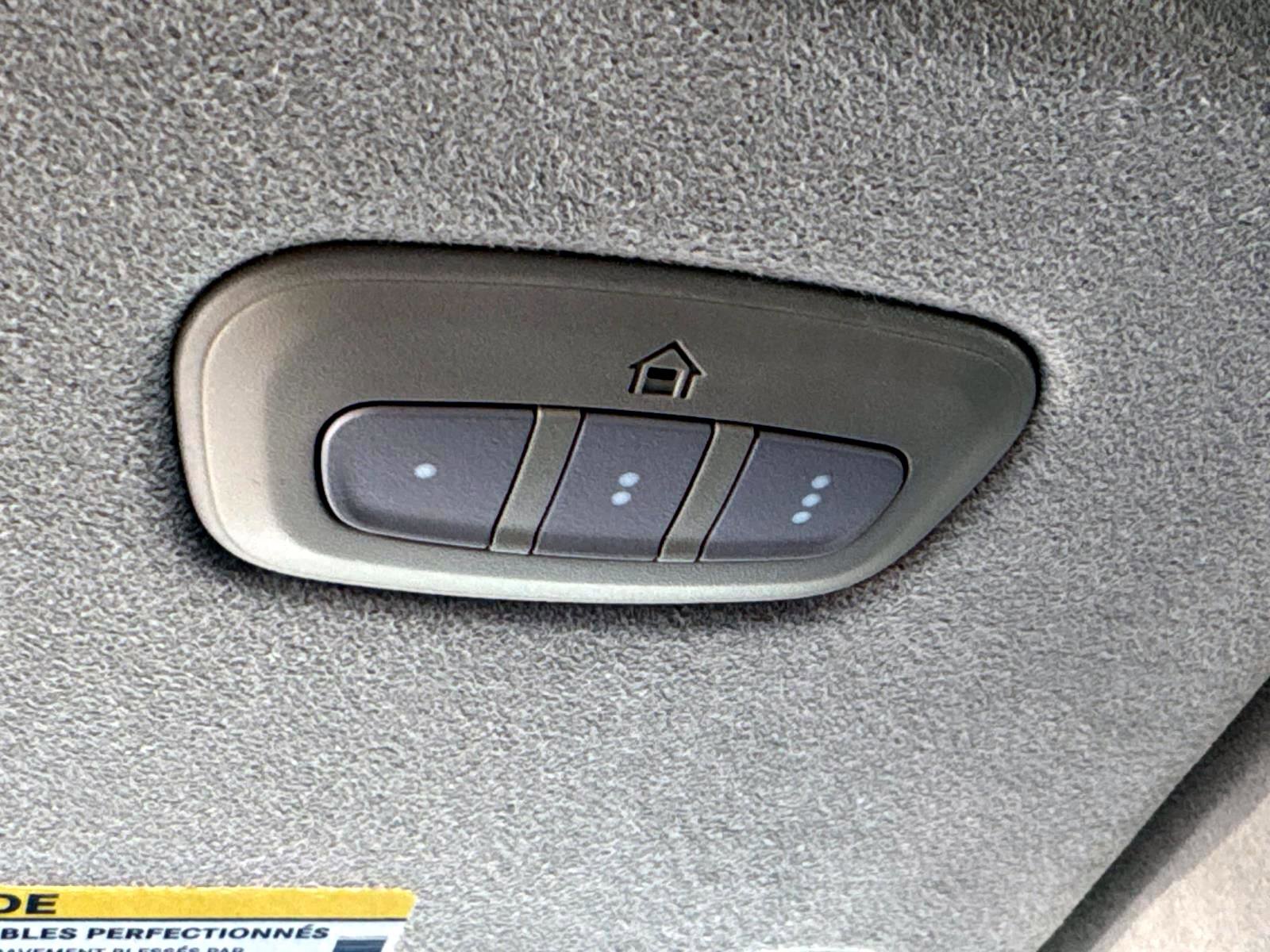 Used 2022 RAM 1500 Limited image 23